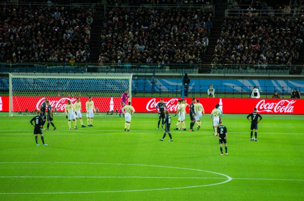 她展现了与 她展现了与