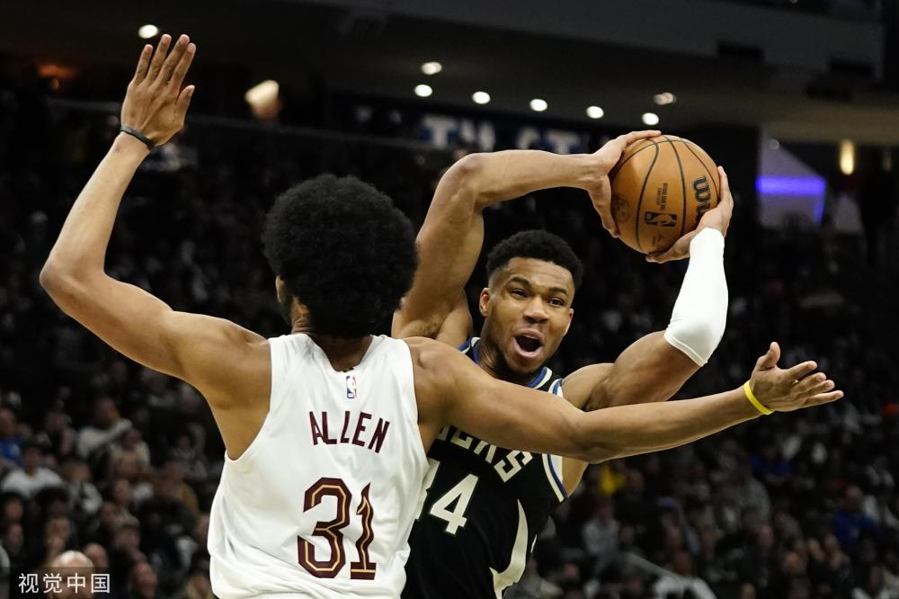 马刺领衔E 马刺领衔E